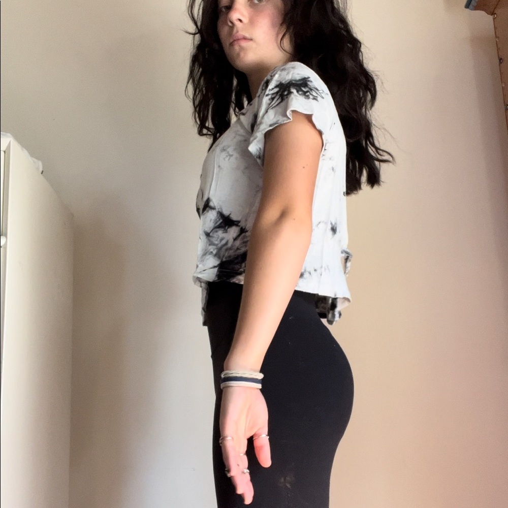 Soft crop top with cut out